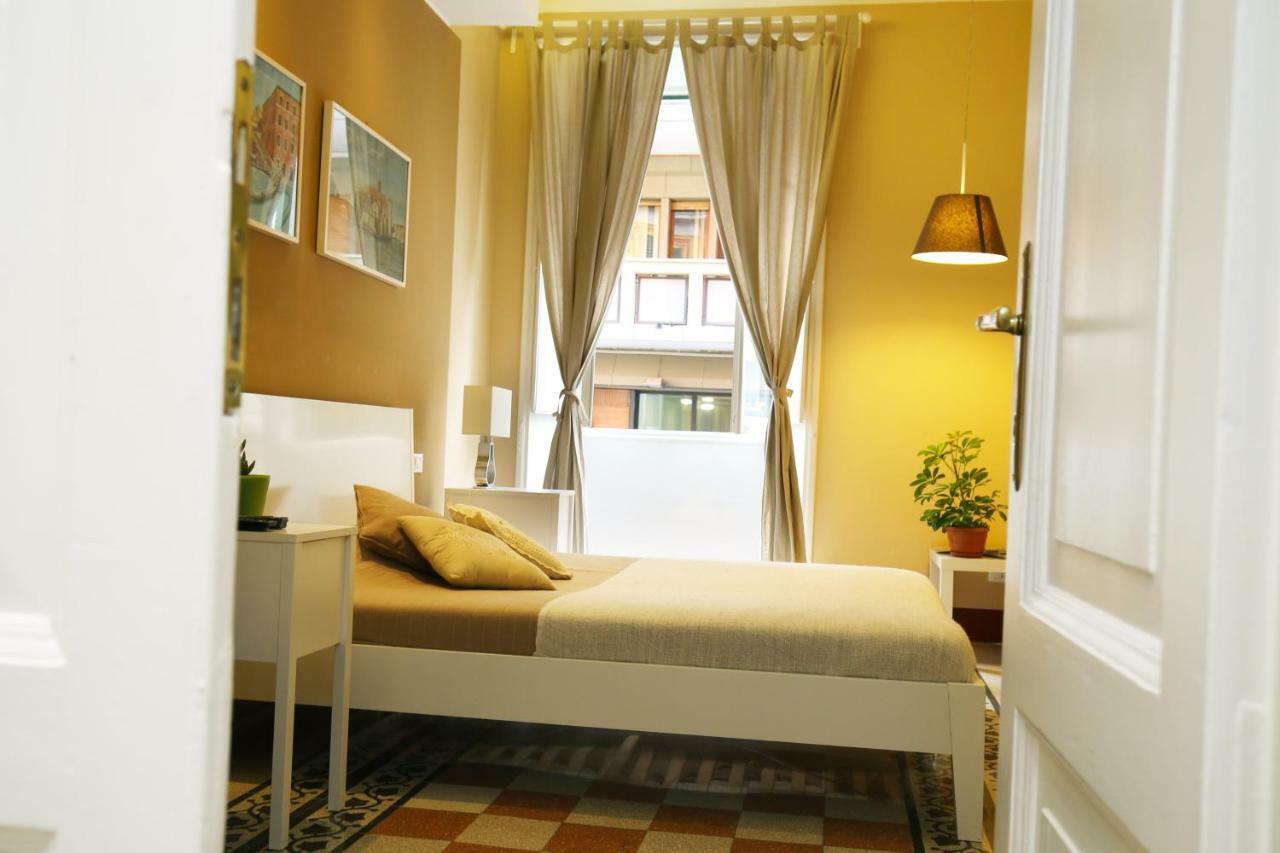 Giulietta Al Colosseo B&B Roma Exterior foto